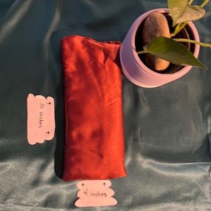 Eye pillow handmade filled with flax seed & lavender. Size: 10”x4” color: bronze